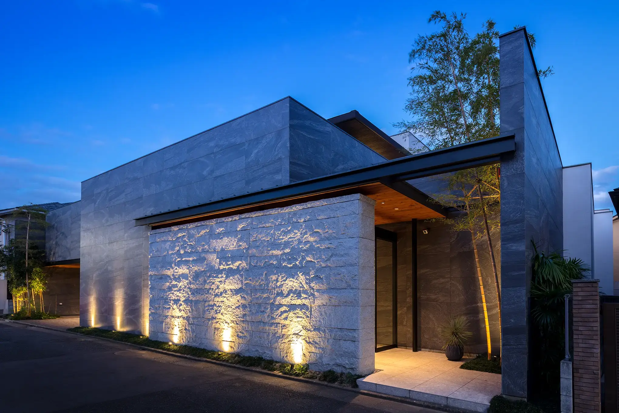 Urban Resort Style［神奈川県藤沢市］｜ 完全オーダーメイドのデザイナーズ高級注文住宅 ｜ 株式会社ハウゼ