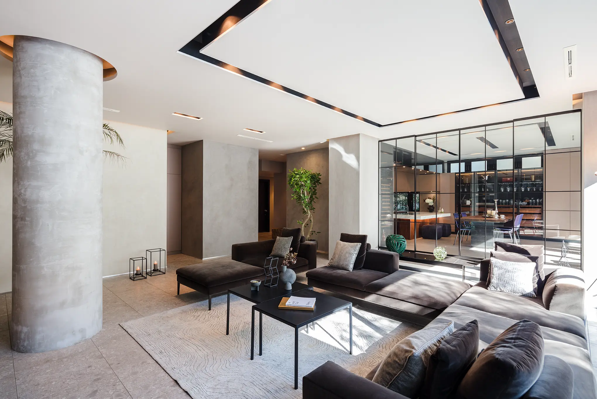 Urban Resort Style［東京都目黒区］｜ 完全オーダーメイドのデザイナーズ高級注文住宅 ｜ 株式会社ハウゼ