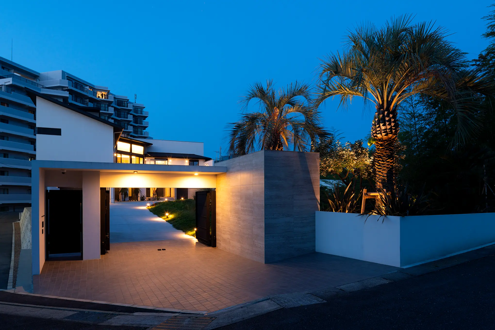 Sea Coast Villa［神奈川県横須賀市］｜ 完全オーダーメイドのデザイナーズ高級注文住宅 ｜ 株式会社ハウゼ