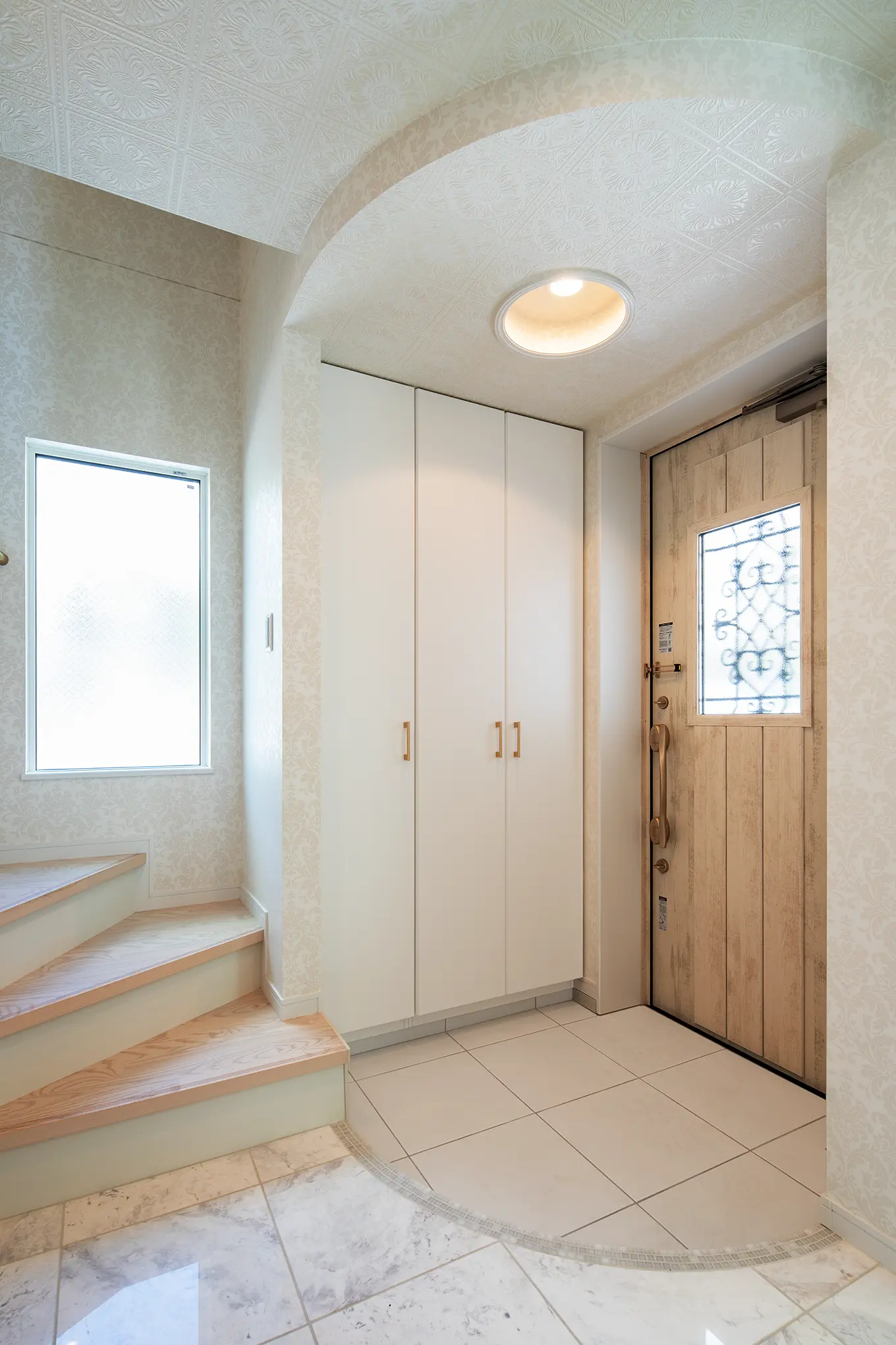 個性がアートへと昇華する3階建都市型住宅［東京都文京区］｜ 完全オーダーメイドのデザイナーズ高級注文住宅 ｜ 株式会社ハウゼ
