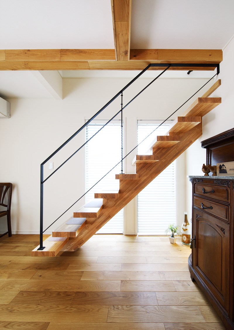 自然素材で仕上げた家［横浜市中区］｜ 完全オーダーメイドのデザイナーズ高級注文住宅 ｜ 株式会社ハウゼ