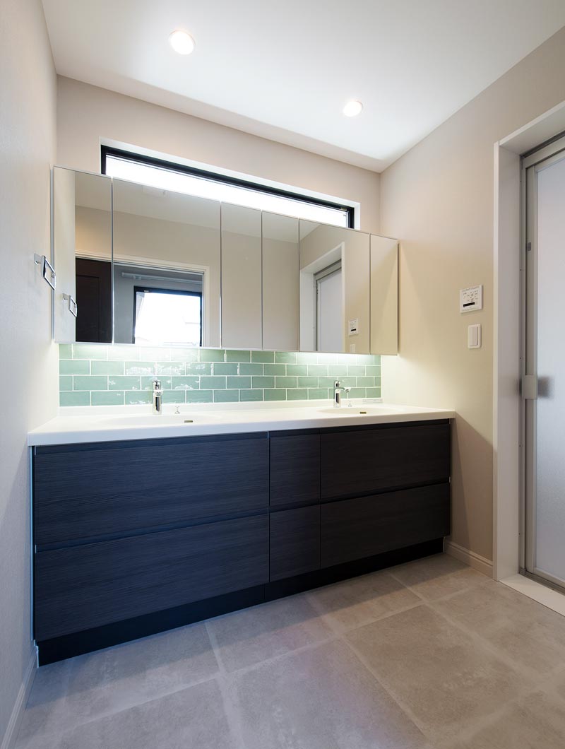 ラミアカーサA,B（茅ヶ崎南レントハウス） ｜ 土地有効活用・活用事例 ｜ 株式会社ハウゼ