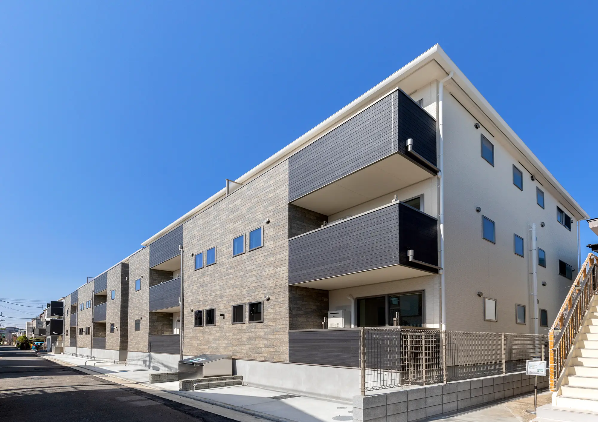 大倉山参番館| 土地有効活用・活用事例 | 株式会社ハウゼ